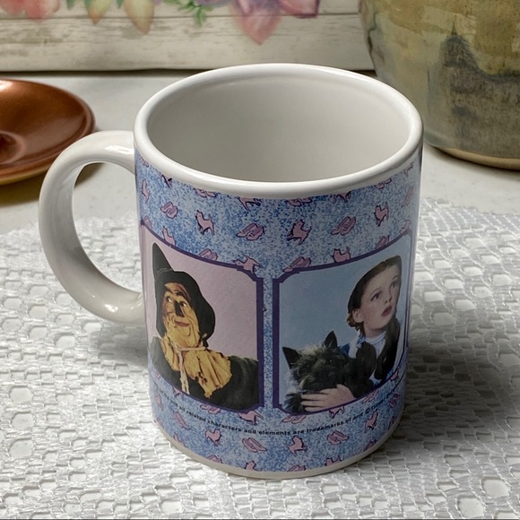 Vintage The Wizard Of Oz Mug - Picture 1 of 8